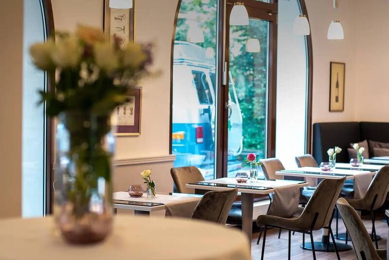 Breakfast area at the Oktoberfest Hotel Erding Kastanienhof for a relaxed start after the Wiesn.